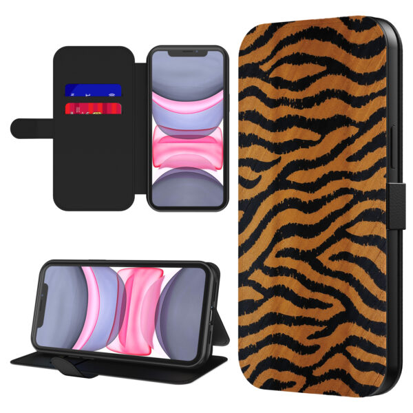 Leren bookcase hoesje iPhone 11 met tijger opdruk en pasjeshouder (1)