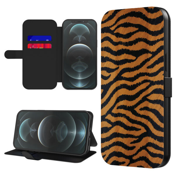 Leren bookcase hoesje iPhone 12 Pro met tijger opdruk en pasjeshouder (1)