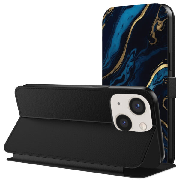 Leren bookcase hoesje iPhone 13 met goud blauw marmer opdruk en pasjeshouder (3)