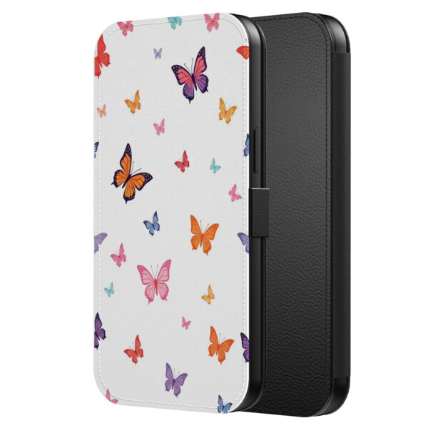 Leren bookcase hoesje iPhone 13 met vlinder opdruk en pasjeshouder (2)