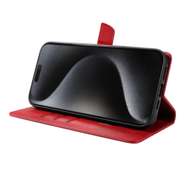 Iphone 15 Pro Max leren telefoonhoesje bookcase met pasjeshouder en magnetisch lipje (3) rood
