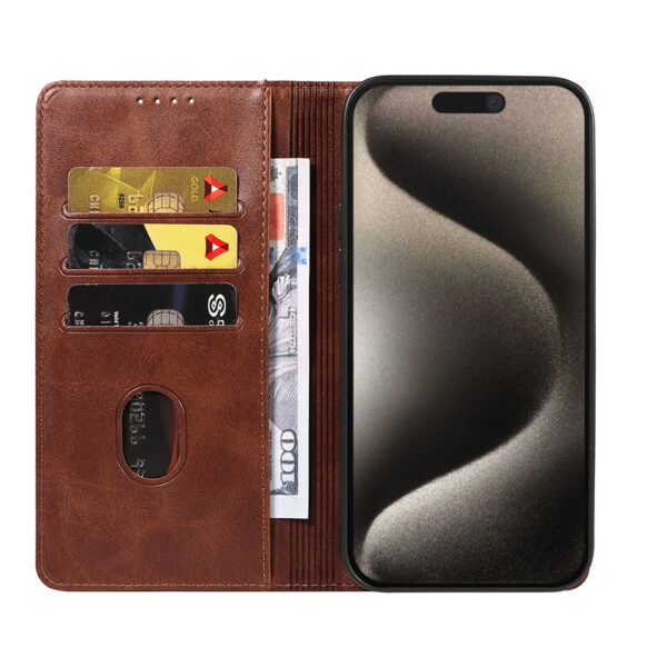 Iphone 15 Pro Max leren telefoonhoesje bookcase met pasjeshouder en magnetische sluiting (2) donkerbruin
