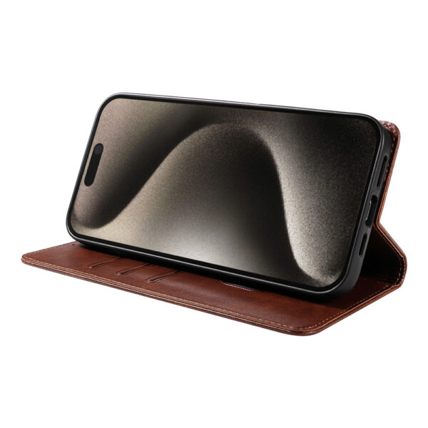 Iphone 15 Pro Max leren telefoonhoesje bookcase met pasjeshouder en magnetische sluiting (3) donkerbruin