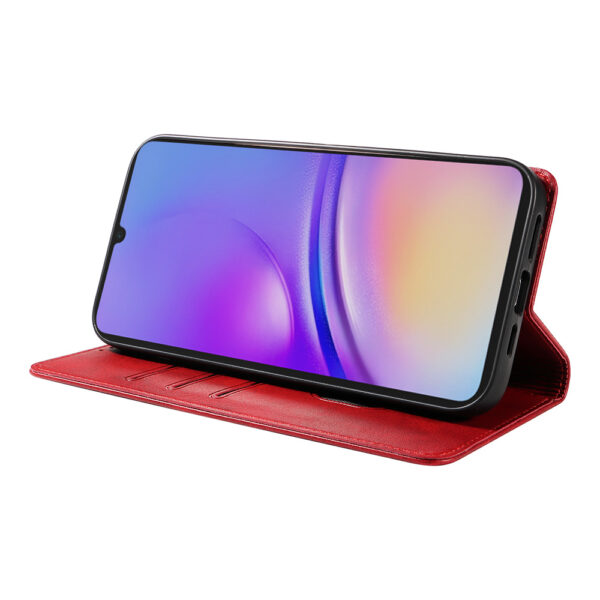 Samsung Galaxy A05 leren telefoonhoesje bookcase met pasjeshouder en magnetische sluiting (3) rood