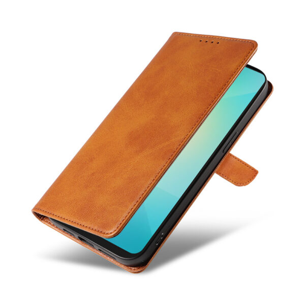 Samsung Galaxy A06 leren telefoonhoesje bookcase met pasjeshouder en magnetisch lipje (4) bruin