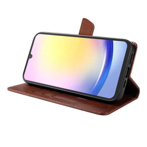 Samsung Galaxy A25 leren telefoonhoesje bookcase met pasjeshouder en magnetische lipje (3) donkerbruin