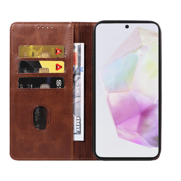 Samsung Galaxy A35 leren telefoonhoesje bookcase met pasjeshouder en magnetische sluiting (2) donkerbruin