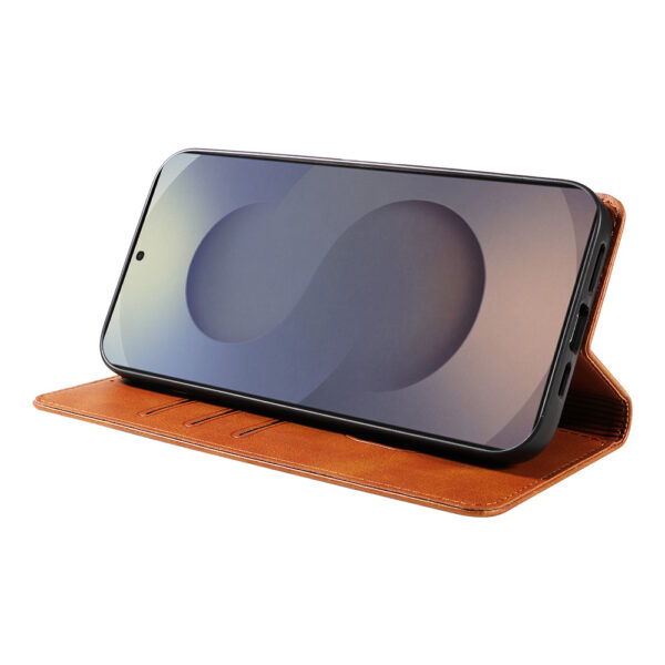 Samsung Galaxy S25 Ultra leren telefoonhoesje bookcase met pasjeshouder en magnetische sluiting (3) bruin
