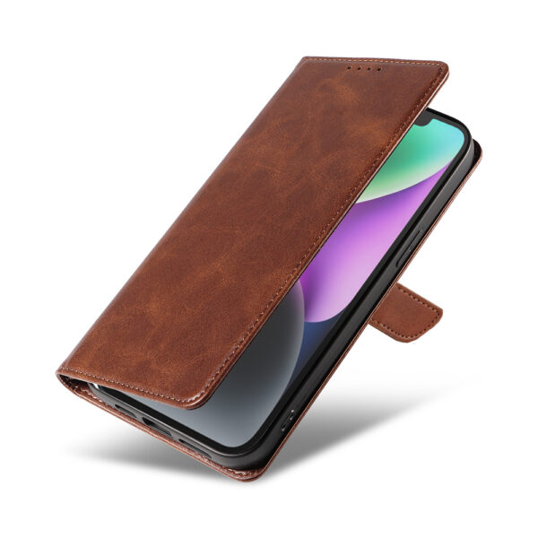 Iphone 14 leren telefoonhoesje bookcase met pasjeshouder en magnetische lipje (4) donkerbruin