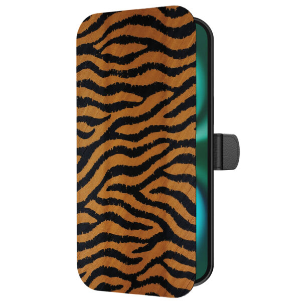 Leren bookcase hoesje iPhone 16 Plus met tijger opdruk en pasjeshouder (5)