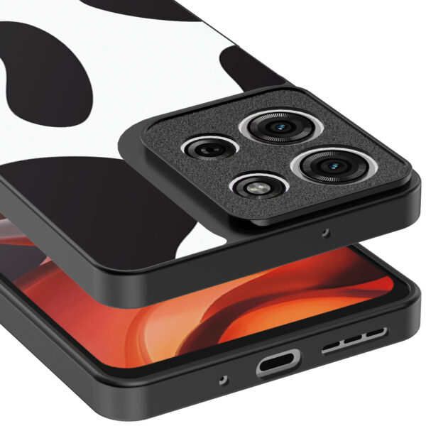 Motorola Moto G15 telefoonhoesje met koeienvlekken opdruk (4)