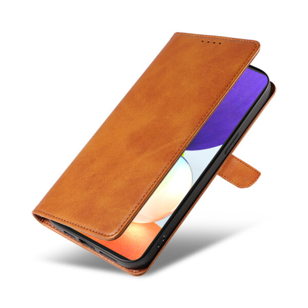 Samsung Galaxy A22 leren telefoonhoesje bookcase met pasjeshouder en magnetisch lipje (4) bruin