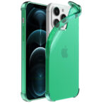 iPhone 12 Pro siliconen telefoonhoesje met stootrand transparant groen (1)