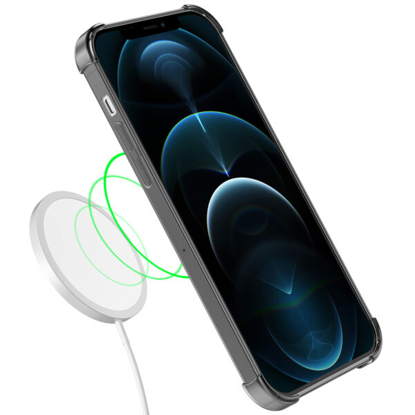 iPhone 12 Pro siliconen telefoonhoesje met stootrand transparant zwart (3)