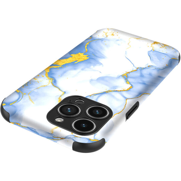 iPhone 14 Pro Max telefoonhoesje met sterke bumper rand en lichtblauw goud marmer opdruk (3)
