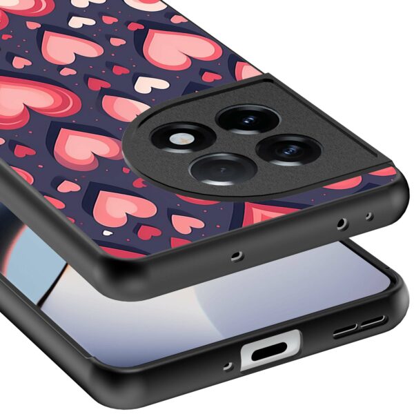 grote roze en rode hartjes opdruk_OnePlus 11R Telefoonhoesje (3)