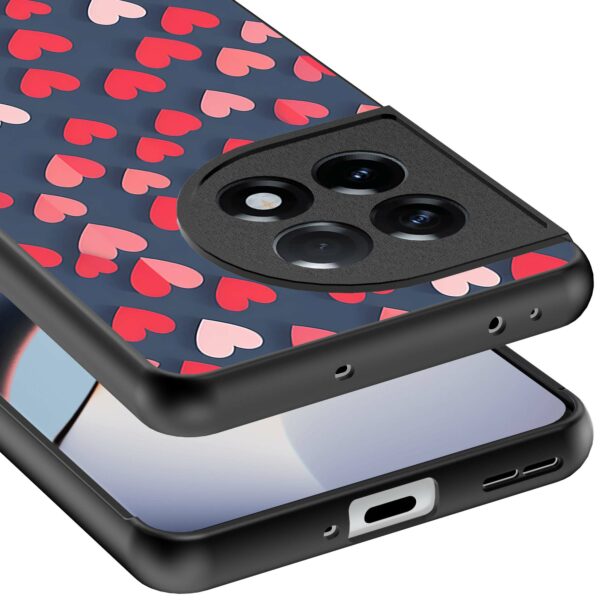 kleine roze en rode hartjes opdruk_OnePlus 11R Telefoonhoesje (3)