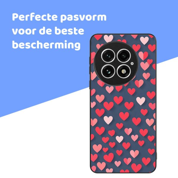 kleine roze en rode hartjes opdruk_OnePlus 13 Telefoonhoesje (4)