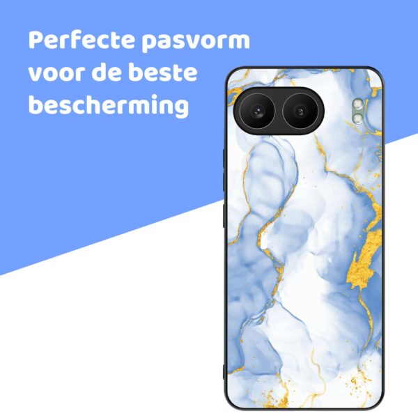 lichtblauw goud marmer opdruk_OnePlus Nord 4 Telefoonhoesje (4)