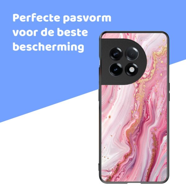 roze marmer opdruk_OnePlus 11R Telefoonhoesje (4)