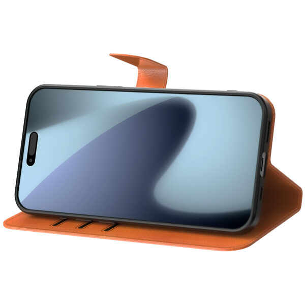 iPhone 17 Pro Max leren telefoonhoesje bookcase met pasjeshouder en magnetische lipje bruin (4)